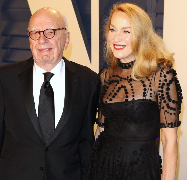Rupert Murdoch met zijn vrouw Jerry Hall